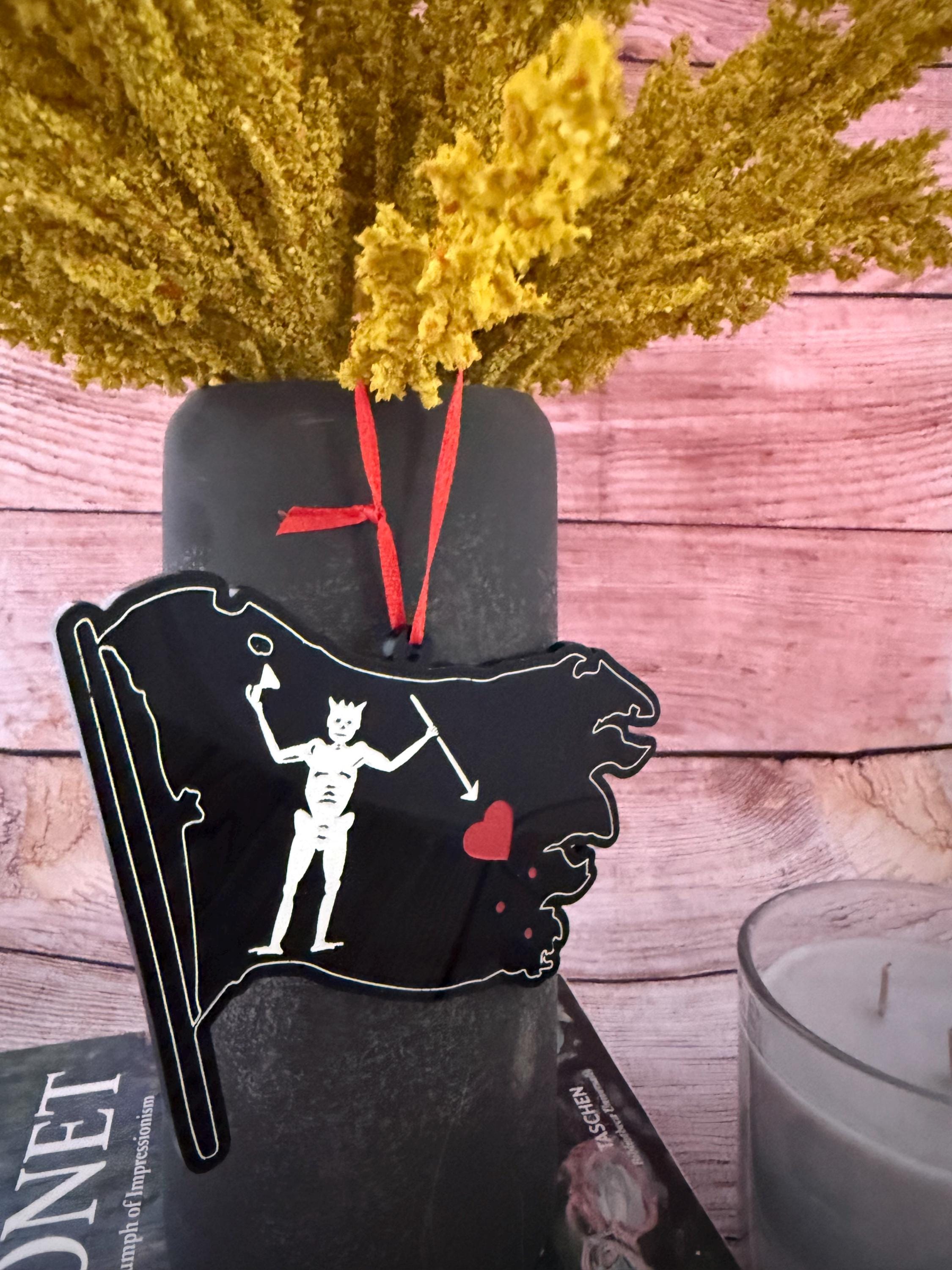 Blackbeard Flag Ornament – Pirate-Themed Decor for Christmas & Year-Round | Laser Engraved Nautical Ornament